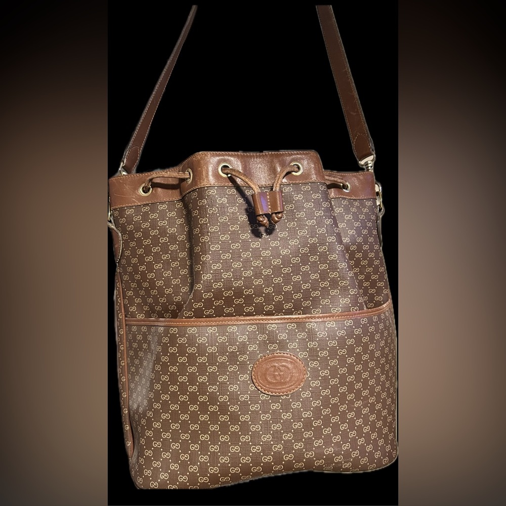 Vintage Gucci GG Bucket Shoulder Bag